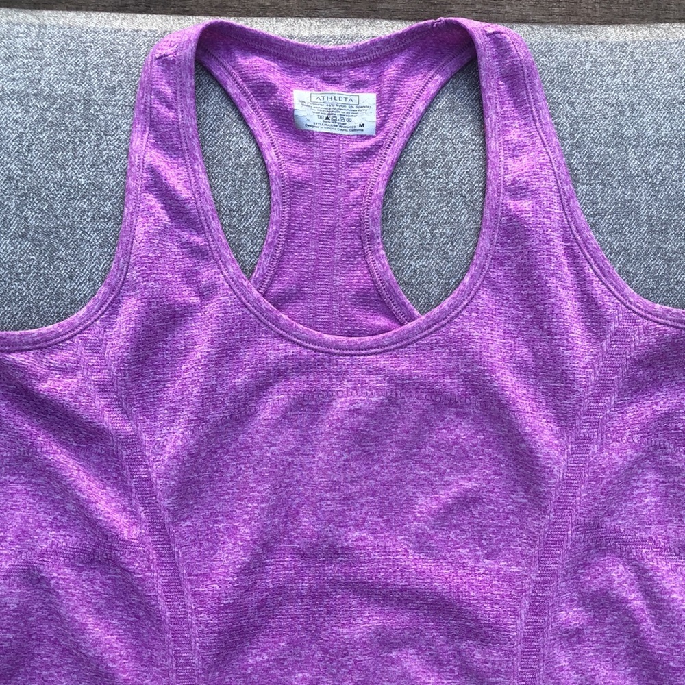 ATHLETA Seamless Fastest Track Racerback Tank w/Hem Grippers - Picture 2 of 6